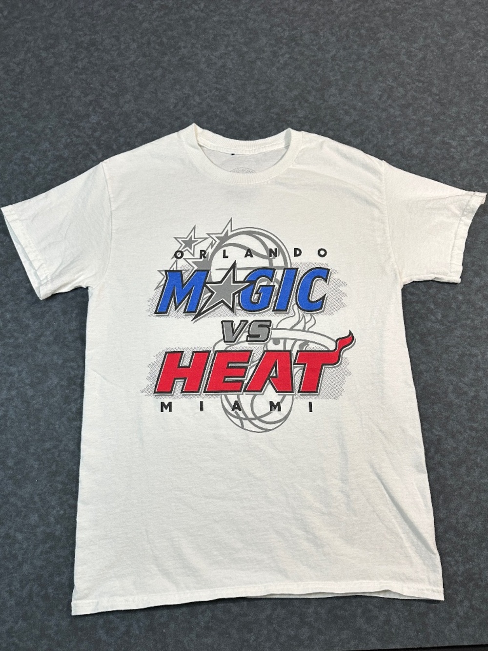 Orlando Magic vs Miami Heat Enemy Ink White Graphic T Shirt Size Small